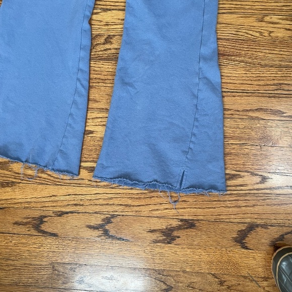 Aerie Weekend Kick It Flare Pant Medium - Picture 7 of 10